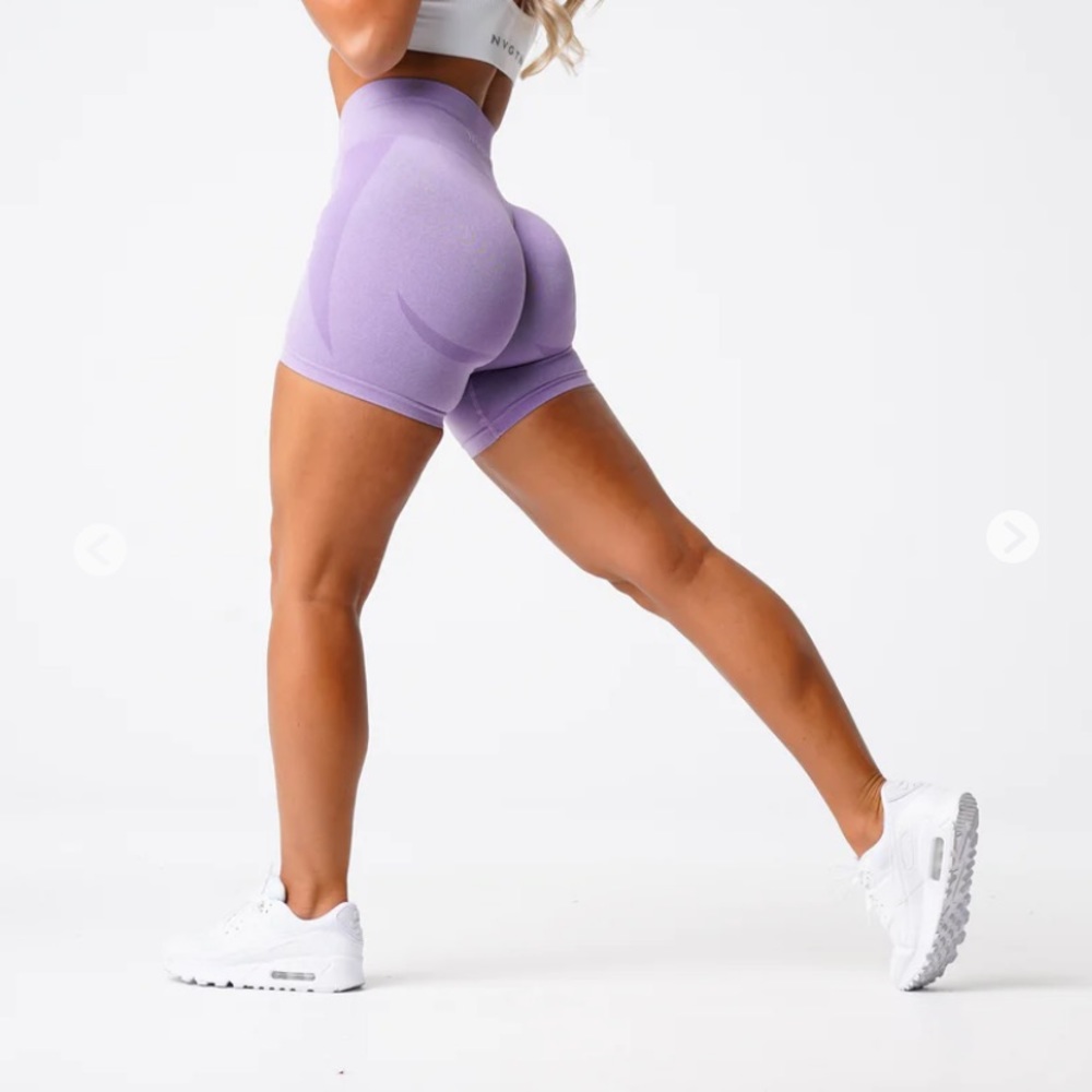 NVGTN lilac contour seamless shorts